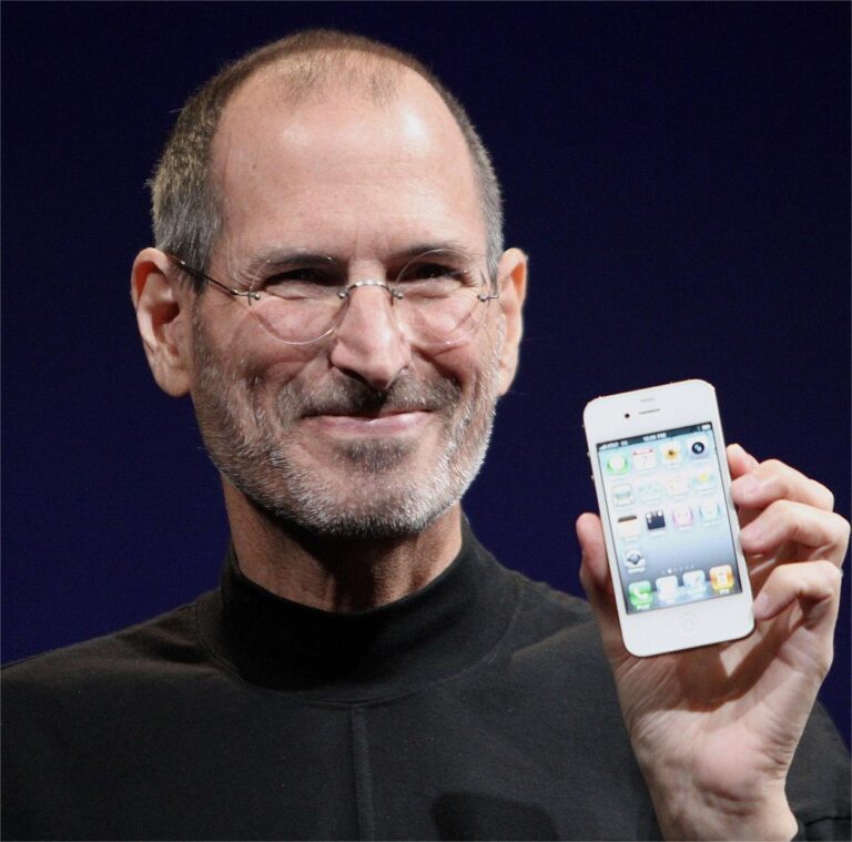 Apple: How Rejection Built an Icon